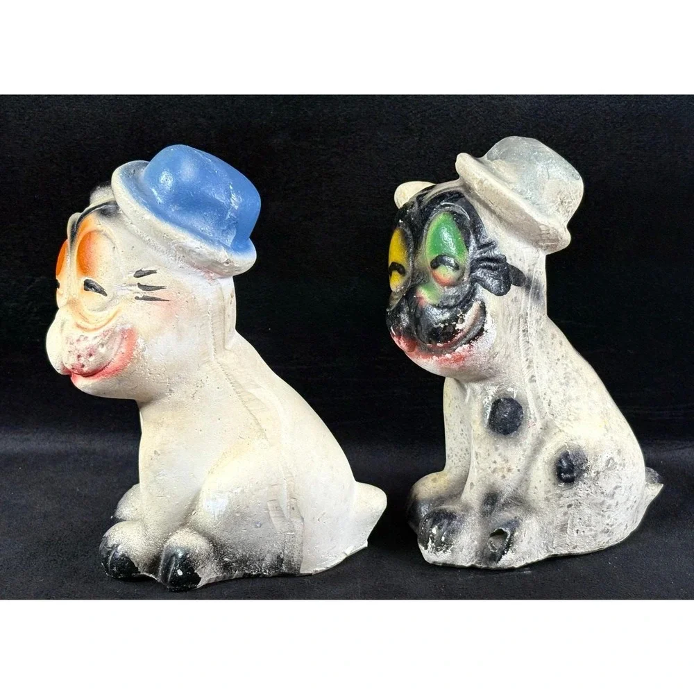 Vintage Pair‎ Chalk Ware Bonzo Dogs Carnival / Fair Prize Bulldogs w/ Derby Hats
